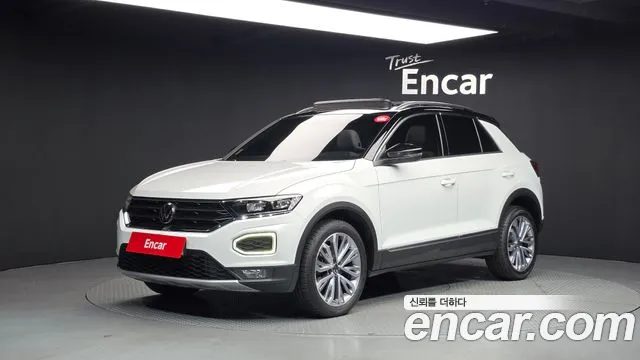 Volkswagen T-Roc 2022 — фото 1