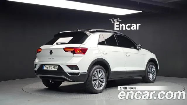 Volkswagen T-Roc 2022 — фото 2